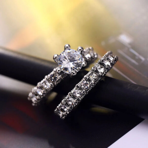 Elegant Zircon Silver Engagement & Wedding Ring Set